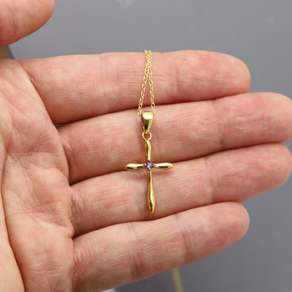 Silver Cross Natural Purple Amethyst Cross Pendant plated with 14k gold - Picture 3 of 10